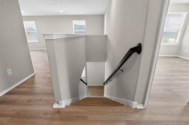 Building Photo - 16817 Pink Wintergreen Dr