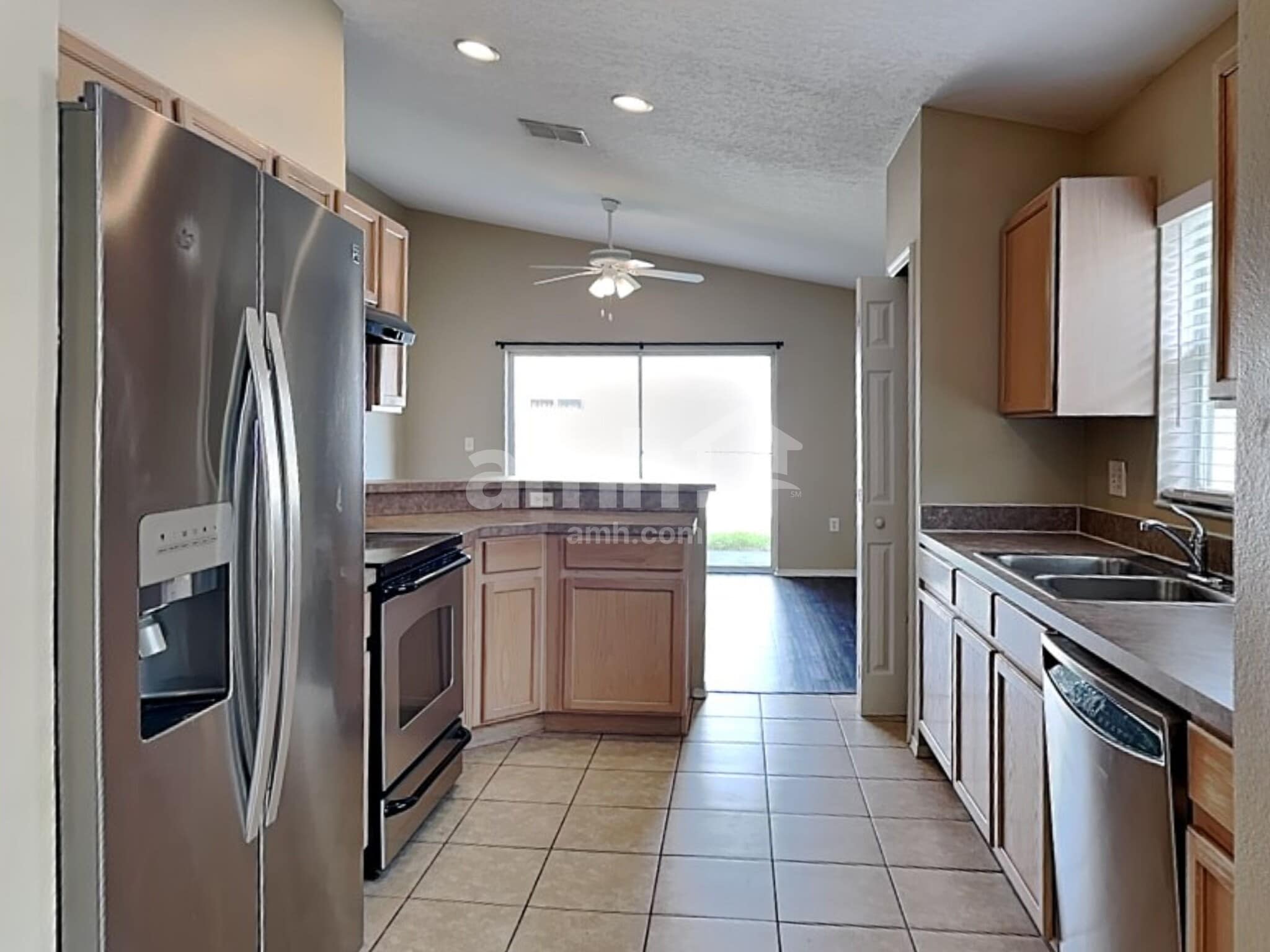Building Photo - 2325 Ole Hickory Dr