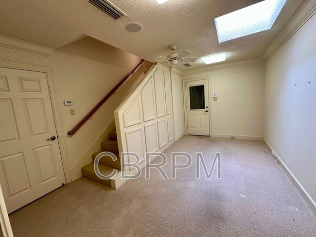 Building Photo - 4202 78th St