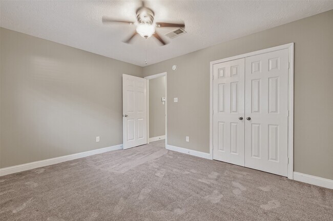 Building Photo - 20126 Black Canyon Dr