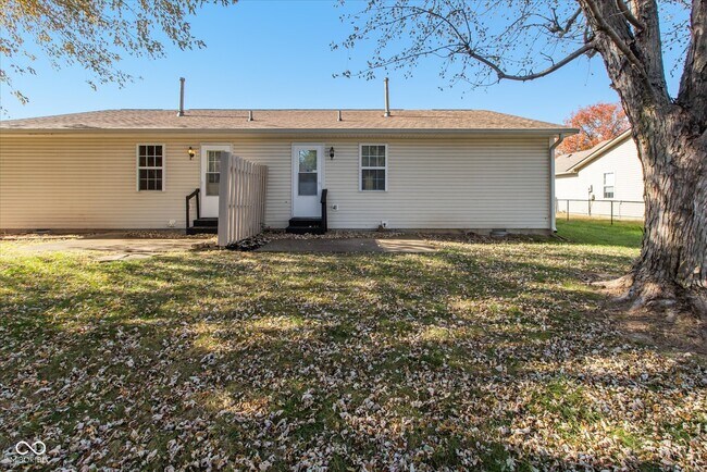 Building Photo - 2099 Galaxy Dr