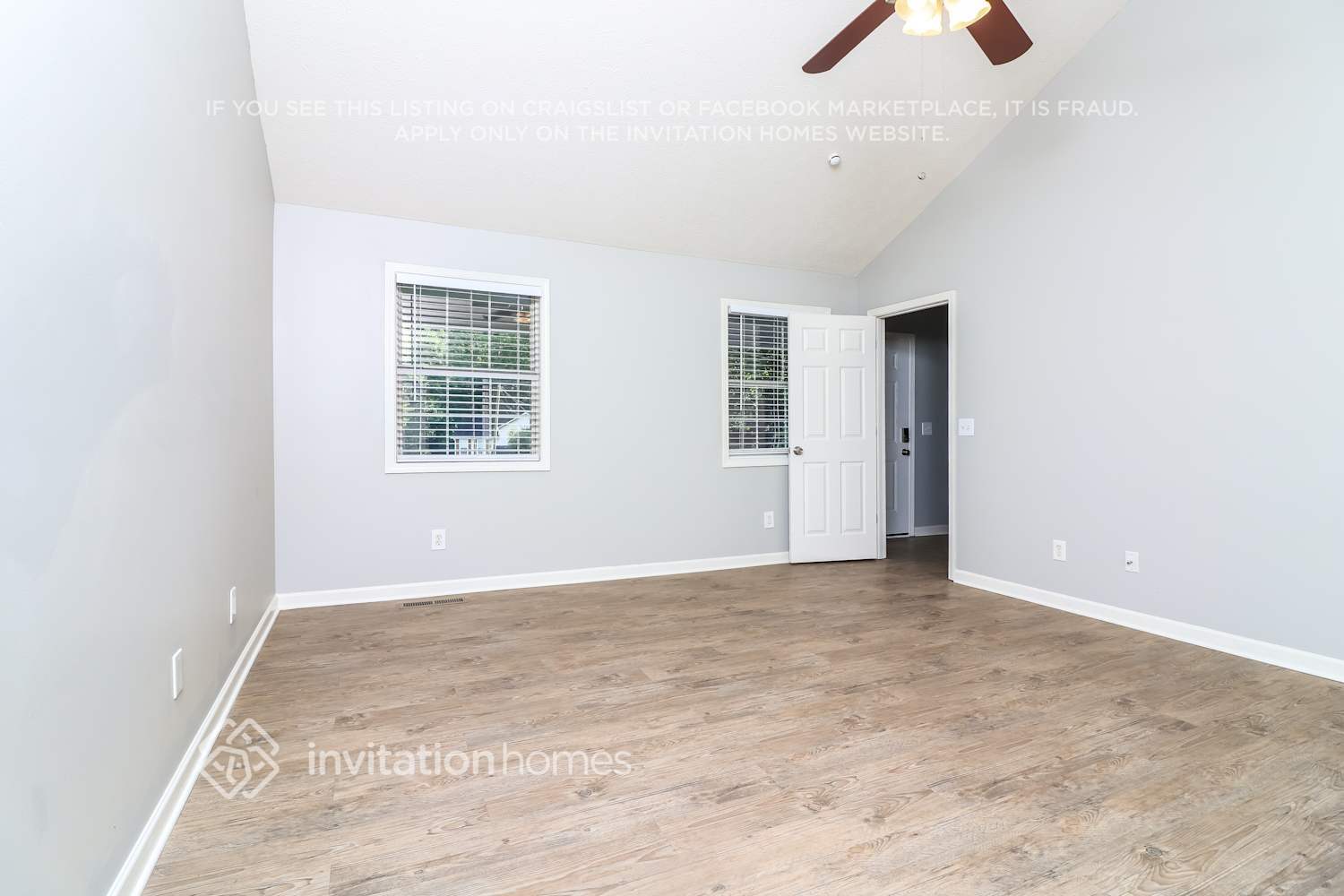 Building Photo - 3795 Cherokee Overlook Dr