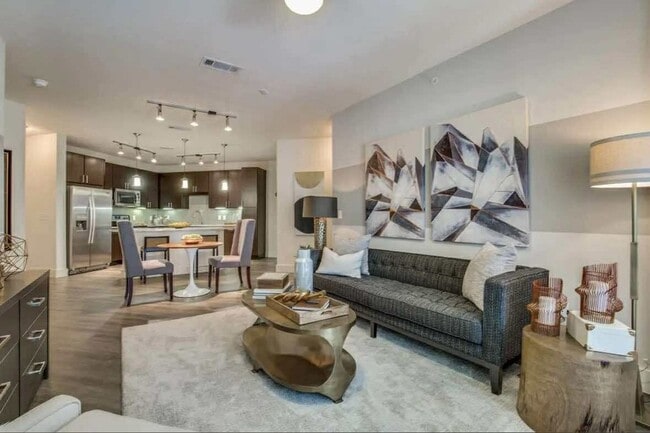 Building Photo - 2525 CityWest Blvd