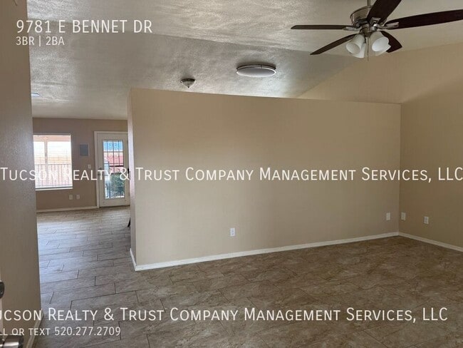 Building Photo - 9781 E Bennett Dr