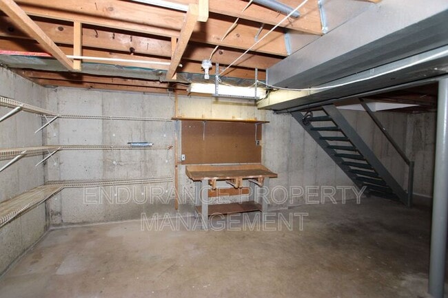 Building Photo - 3427 Sunbury Ln