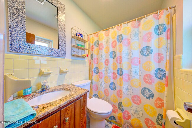 Building Photo - 282 Fay Dr