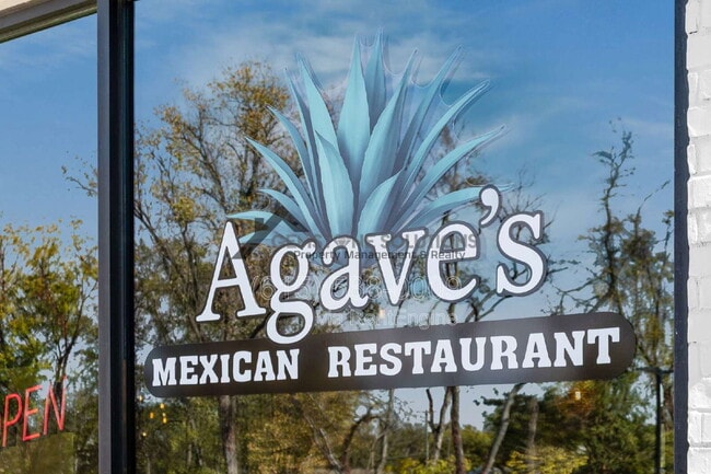 Building Photo - 505C Lovell St