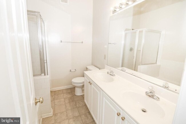 Building Photo - 2506 Weston Ct