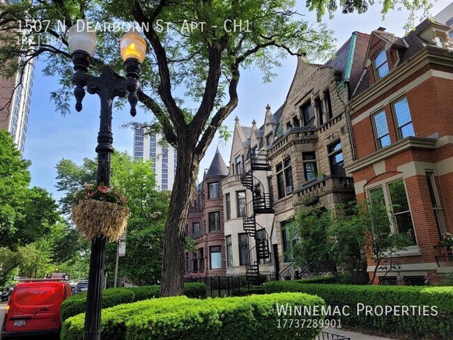 Building Photo - 1507 N Dearborn St