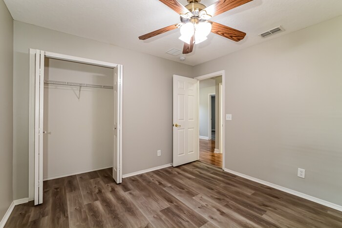 Building Photo - 1814 Americus Minor Dr