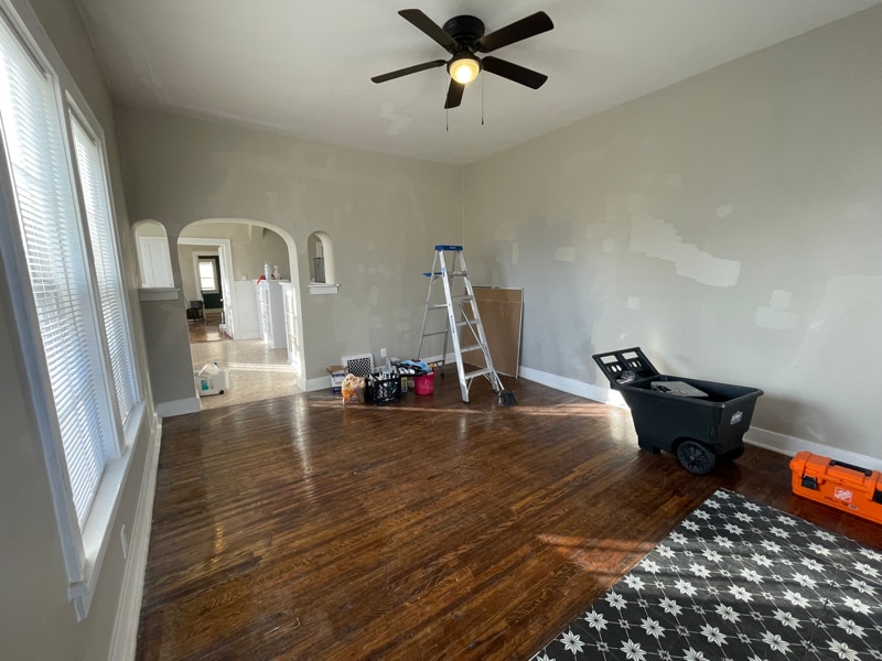 Building Photo - 124 N Pearl Ave