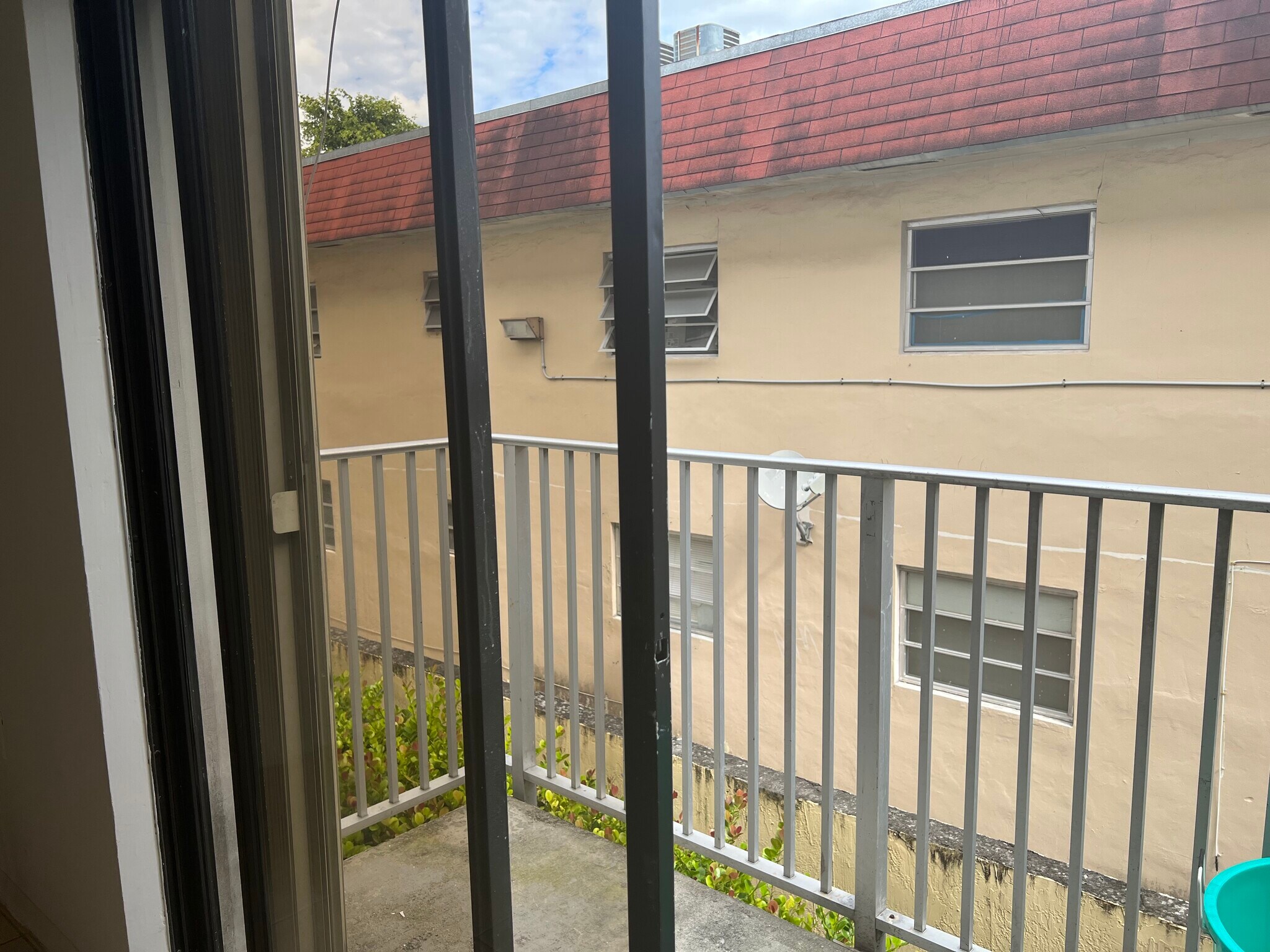 Building Photo - 1134 NW 5th St