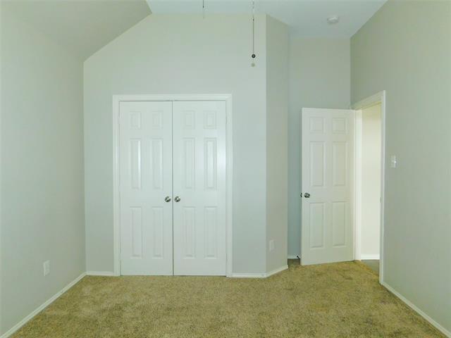 Building Photo - 6121 Apache Dr