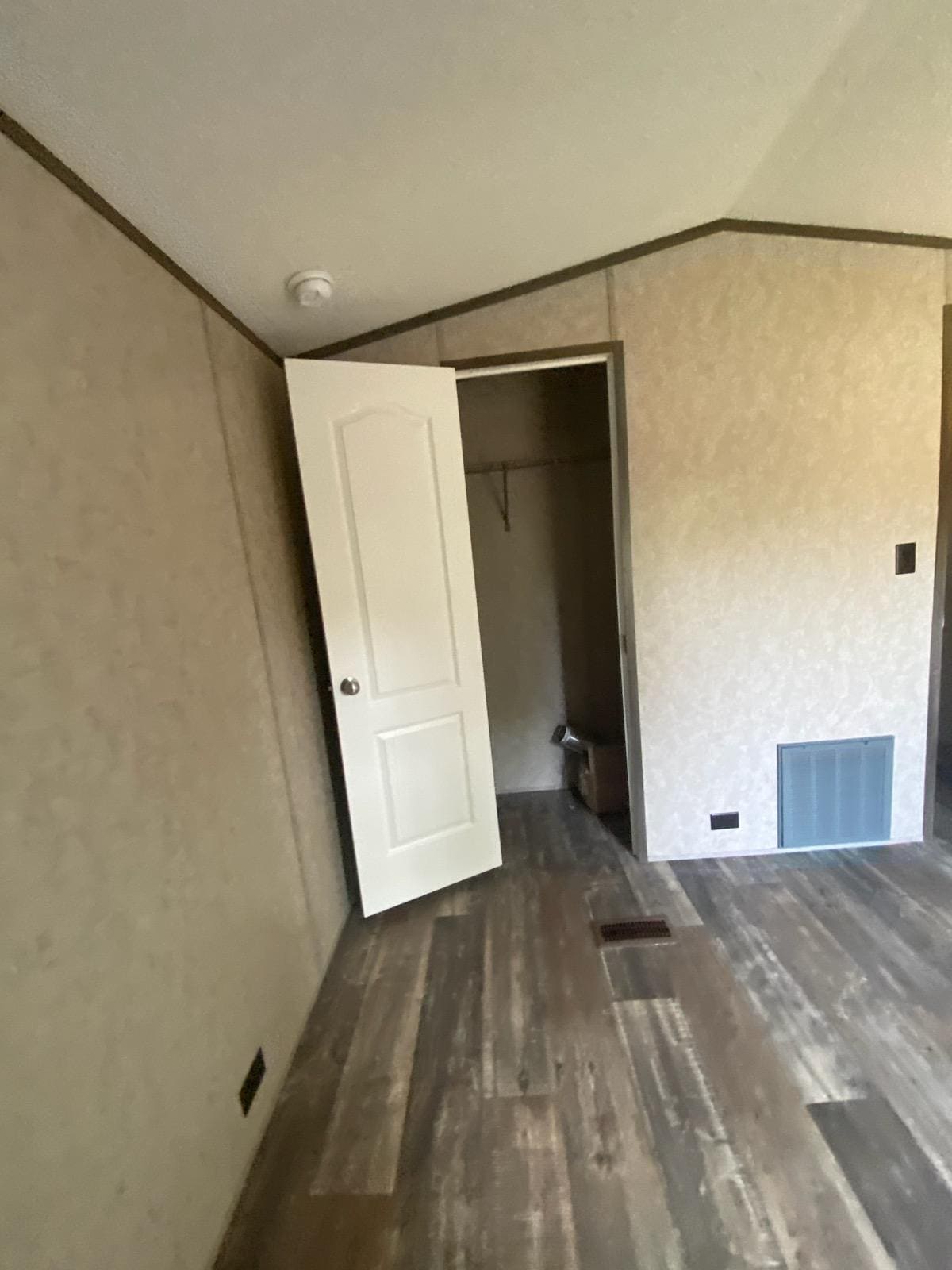 Building Photo - 31449 Wisteria Rd