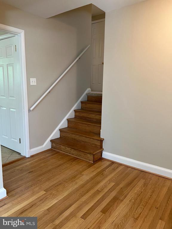 Building Photo - 4616 Willow Run Dr