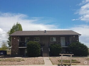 Building Photo - 1163 Cree Dr