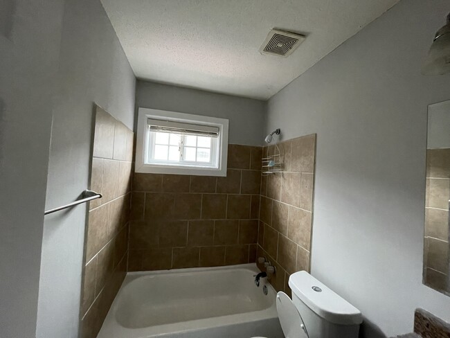 Building Photo - Bolden Flats