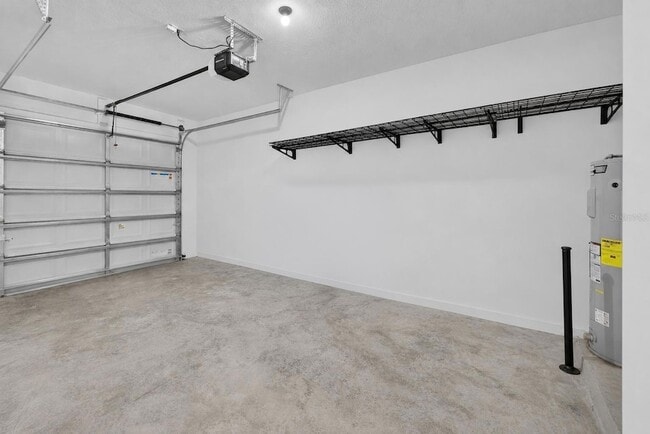 Building Photo - 33046 Major Oak Dr