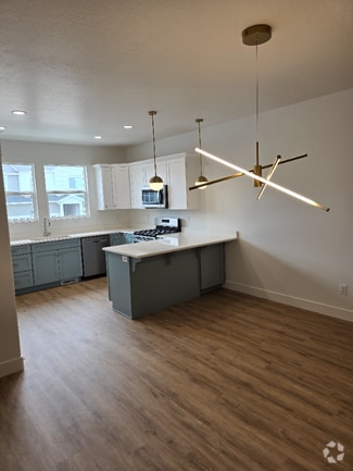 Building Photo - 4228 2060 N