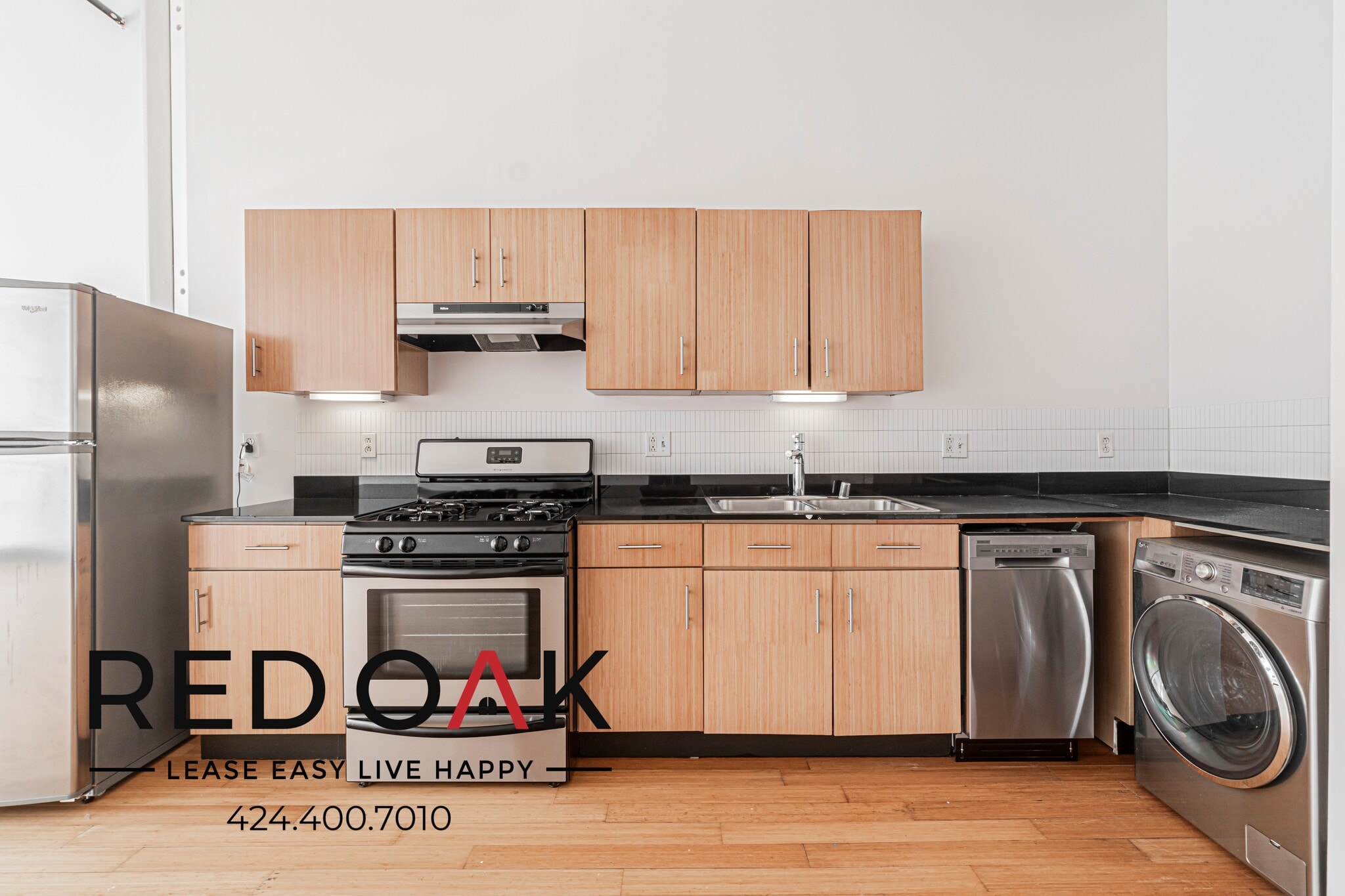 Building Photo - 620 Main St