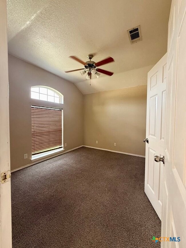 Building Photo - 4006 Frigate Dr