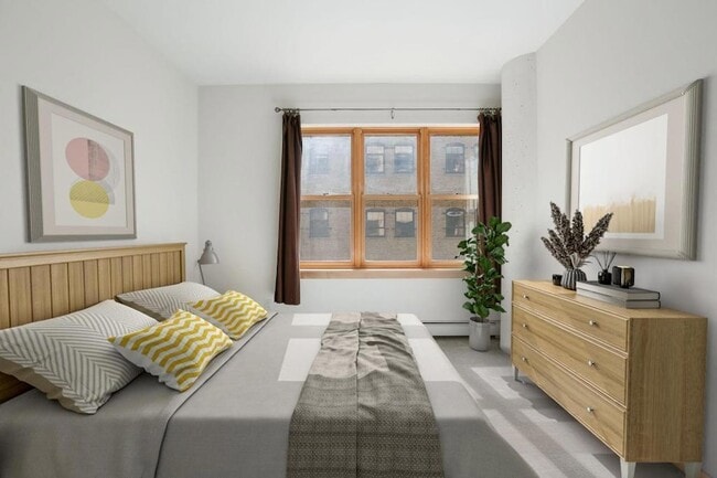 Building Photo - 401 N 2nd St