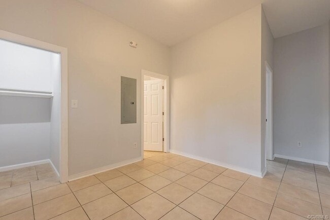 Building Photo - Newly Renovated 4 Bedroom | 4 Bath With Private Parking | Upper and Lower Covered Porches!