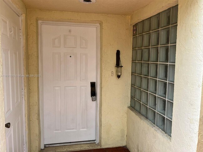 Building Photo - 13036 SW 88th Terrace N