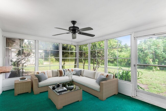 Building Photo - 7913 Raintree Dr