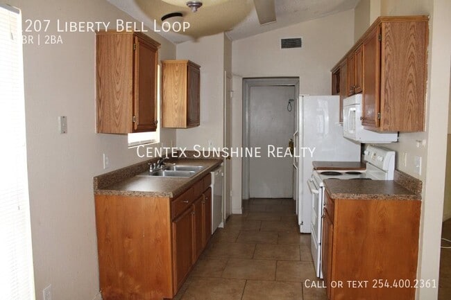 Building Photo - 1207 Liberty Bell Loop