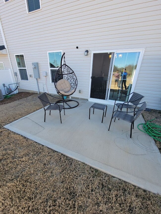 Building Photo - Cabarrus County Townhome 3BR/2.5BA Two Car Garage