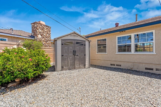 Building Photo - A San Diego Home with a Pool? Yes please!