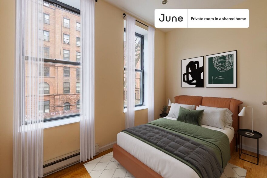 Primary Photo - Room in Shared 4 bed/2 bath home