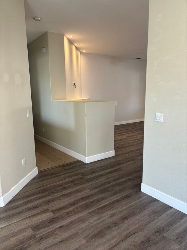 Building Photo - Beautiful Plumas Lake Home AVAILABLE NOW!