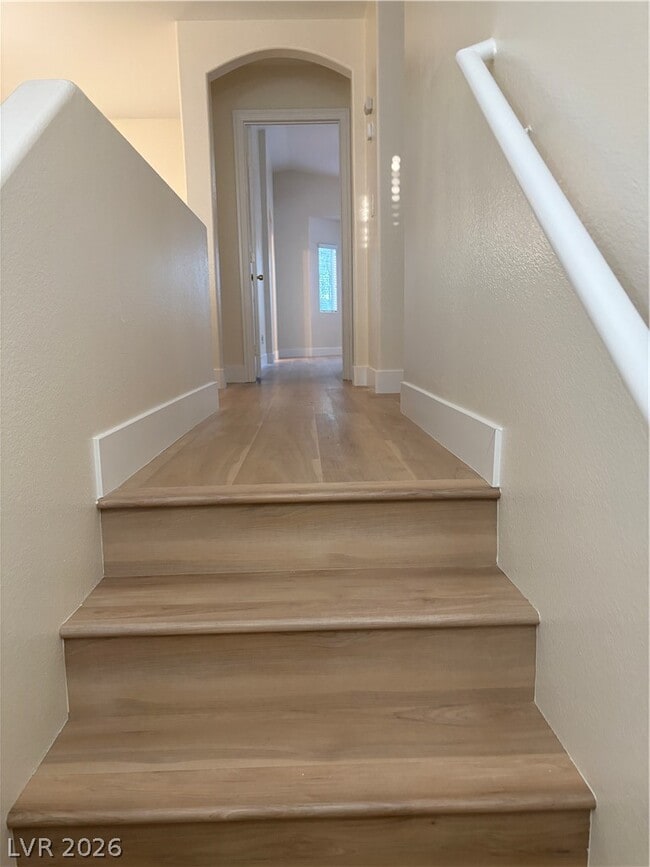 Building Photo - 9368 Pineneedle Ridge St