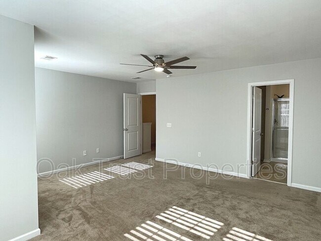 Building Photo - 3329 Conservancy Ln