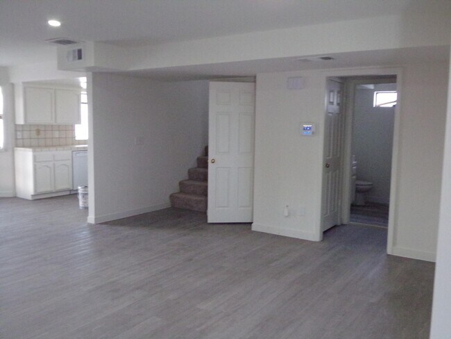 Building Photo - 21235 Windsong St