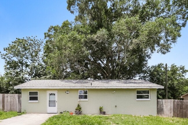 Building Photo - 6427 Dakota Dr