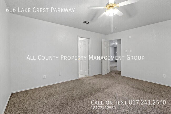 Building Photo - 616 Lake Crest Pkwy