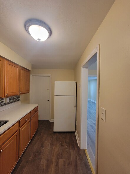 Building Photo - 3226 Westmont Ave