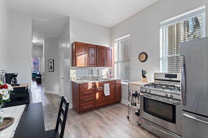 Building Photo - 2345 W 21st St