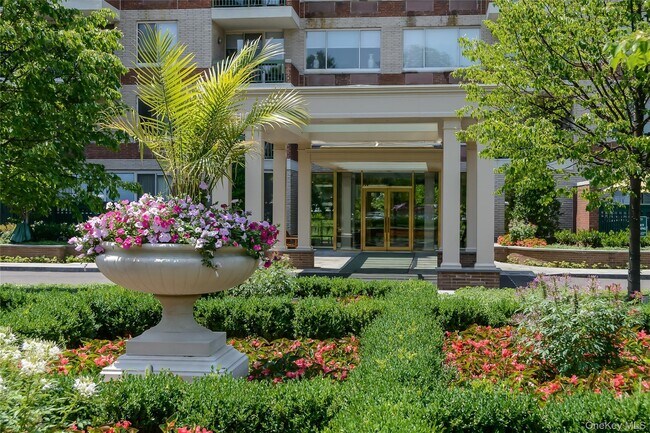 Building Photo - 111 Cherry Valley Ave