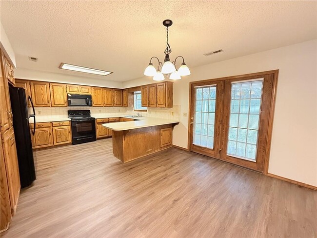 Building Photo - 2972 N John Wayne Dr