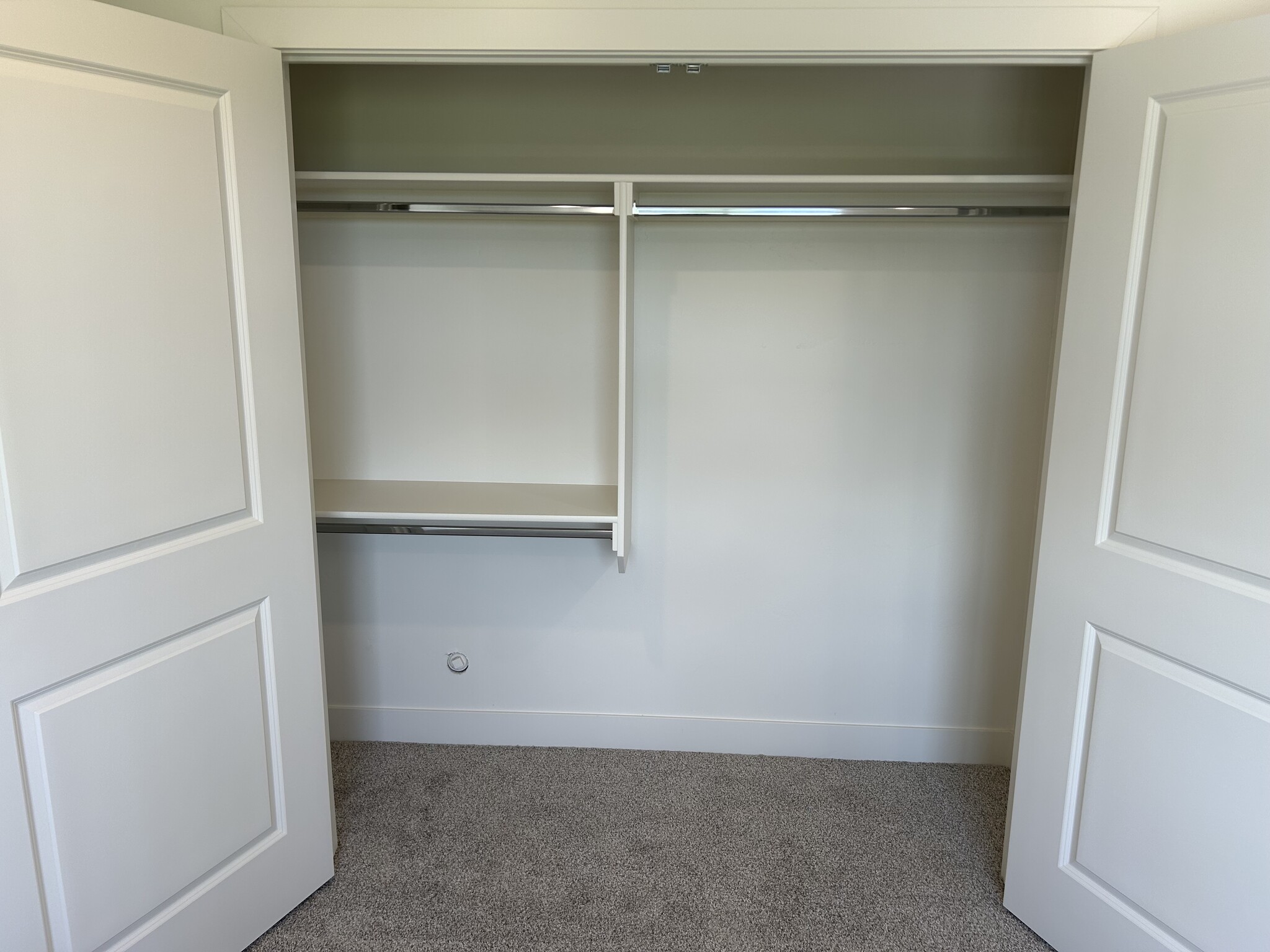 Building Photo - 534 W 1045 N