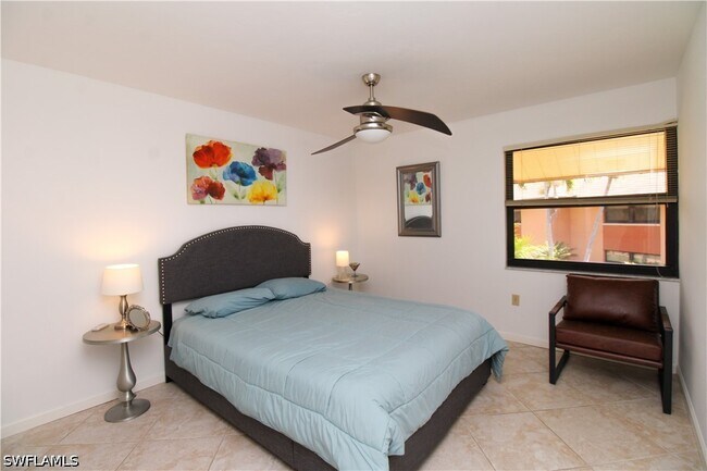 Building Photo - 1510 Mainsail Dr