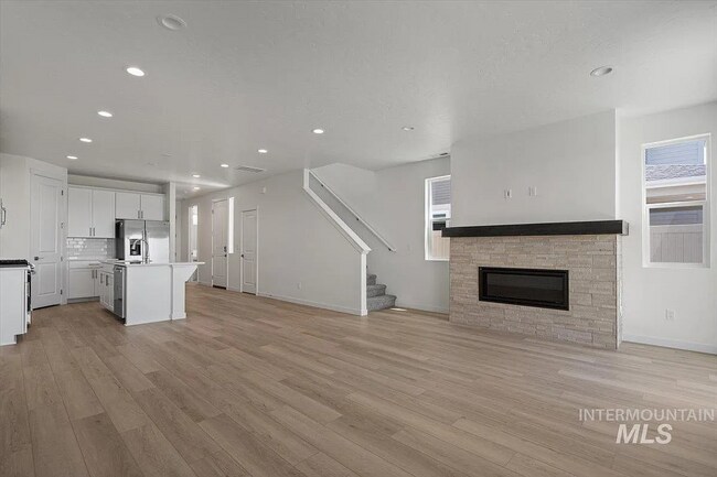 Building Photo - 12385 W Norterra Ln