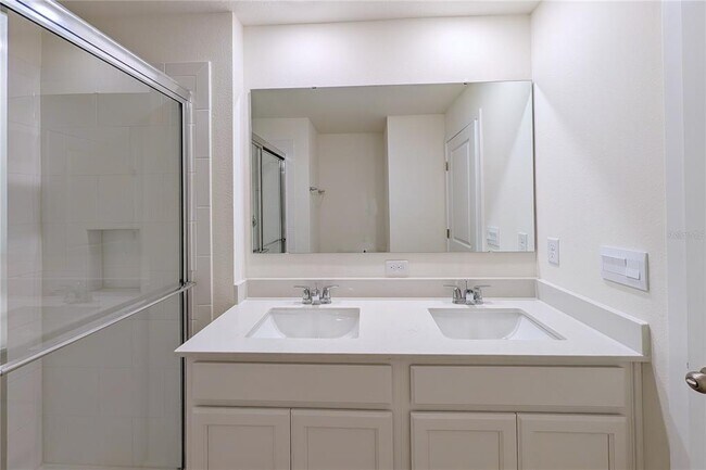 Building Photo - 18123 Cider Ml Ln