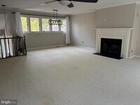Building Photo - 24700 Deepwater Point Dr