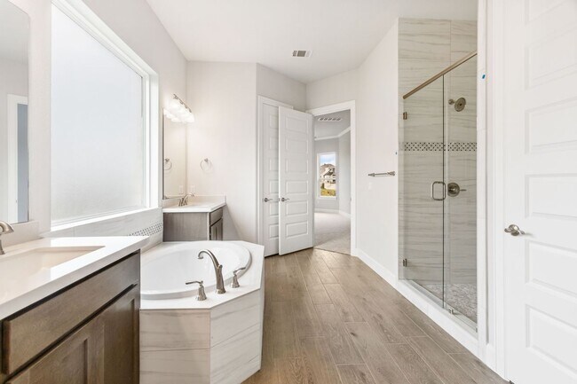 Building Photo - 206 Abbeyville Walk