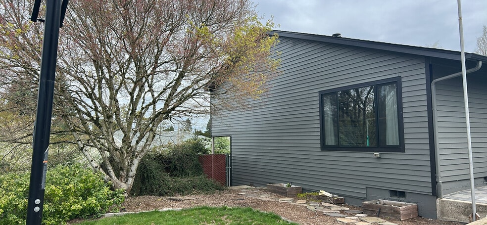 Building Photo - 9305 NW 17th Ave